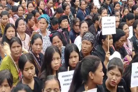 manipur women paraded naked video|Manipur: Video shows Kuki women being paraded naked by a。